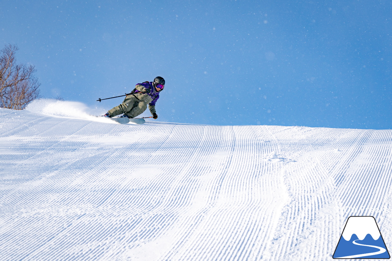 サッポロテイネ｜プロスキーヤー・中西太洋さんが、今季 SNOW Freaks 初登場。コンディション良好なゲレンデ＆パウダーを滑る、そして、撮る！